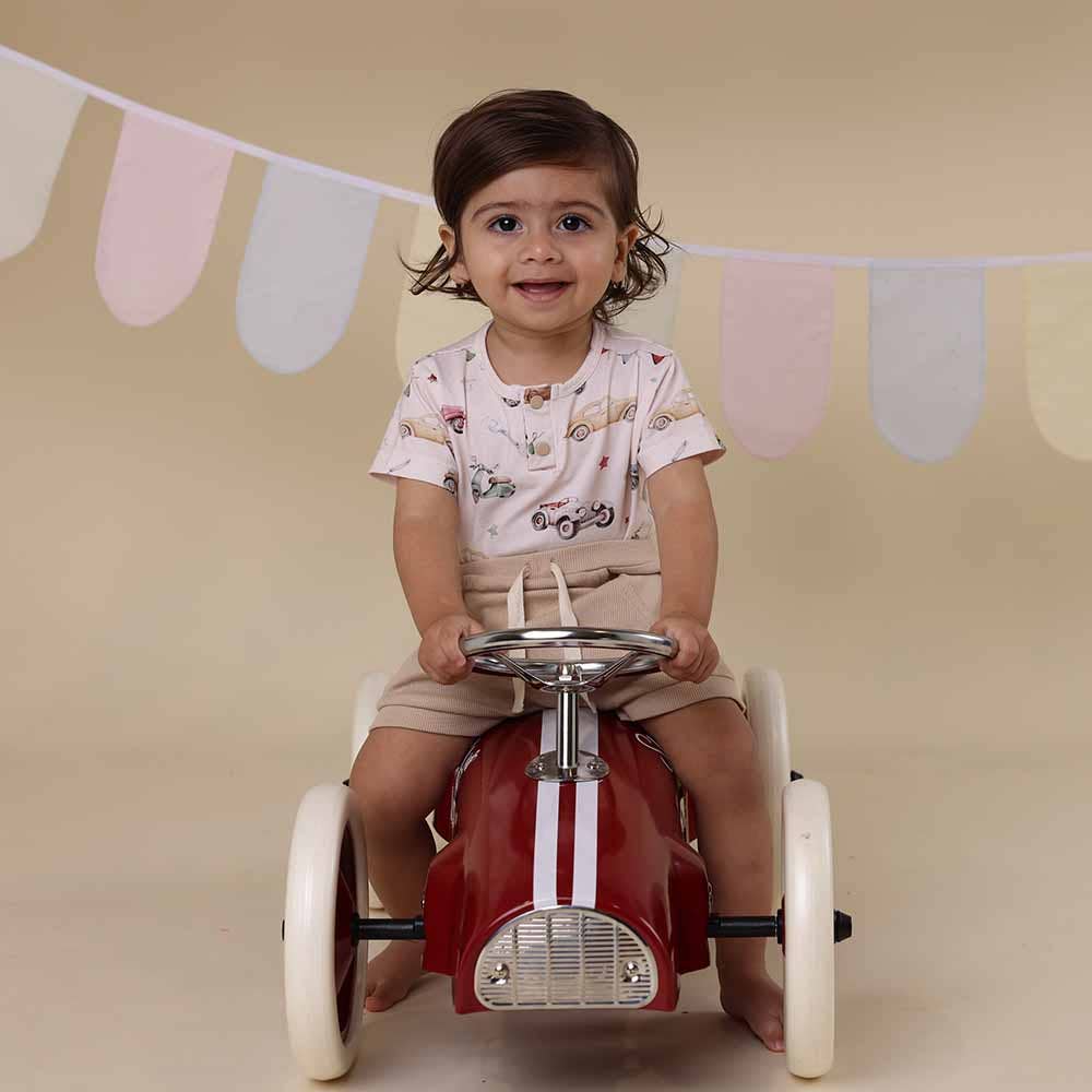 Vintage Cars Short Sleeve Organic Bodysuit: 0-3 Months (000)