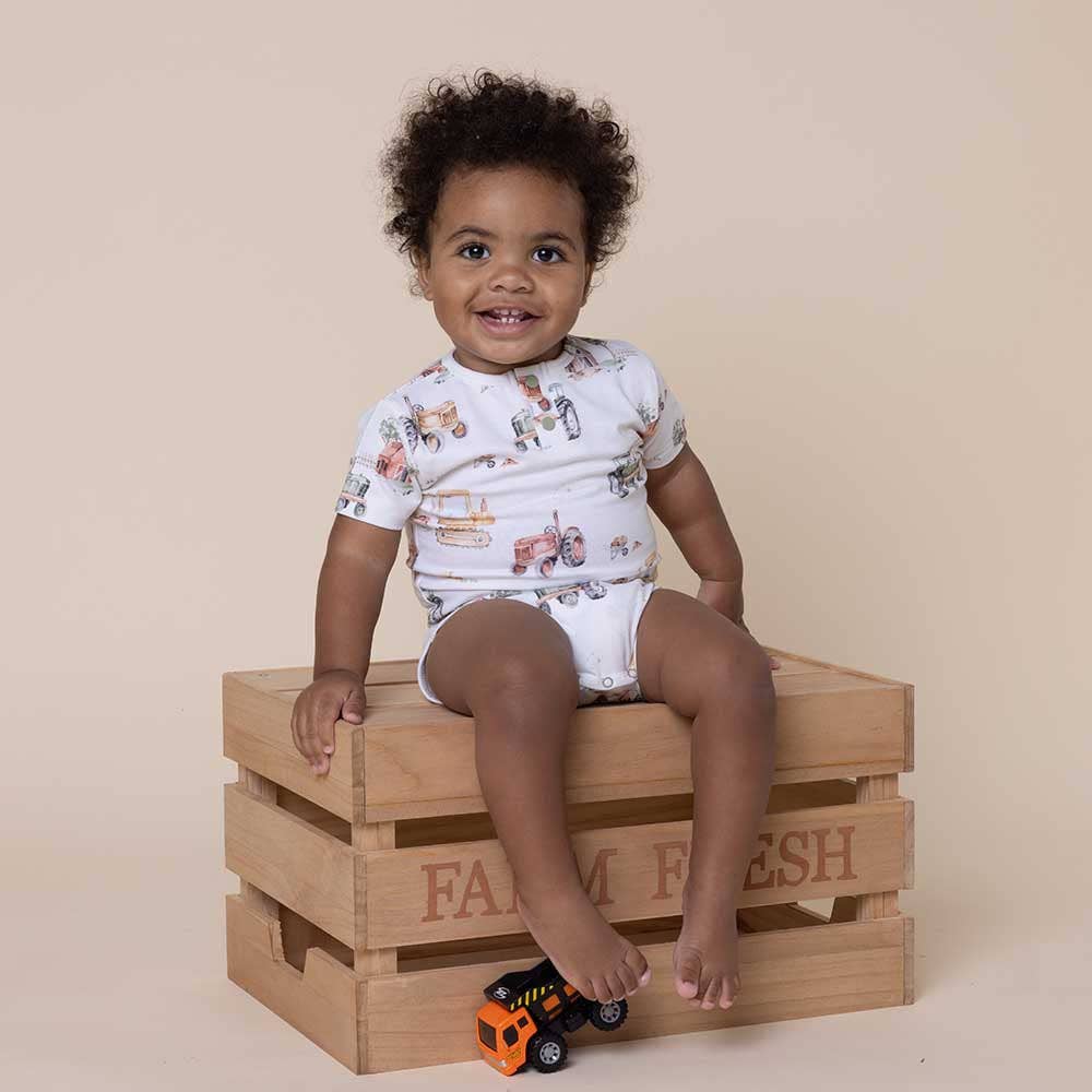 Diggers & Tractors Short Sleeve Organic Bodysuit: Size 1