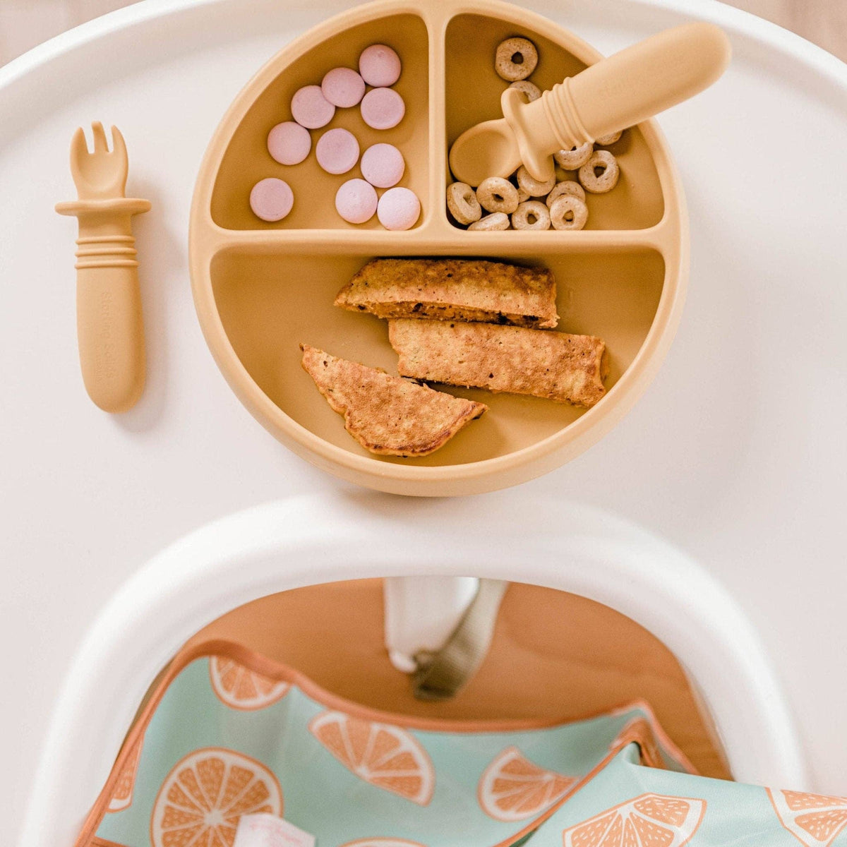 Suckie Scoop Divided Suction Plate: Fairy Floss
