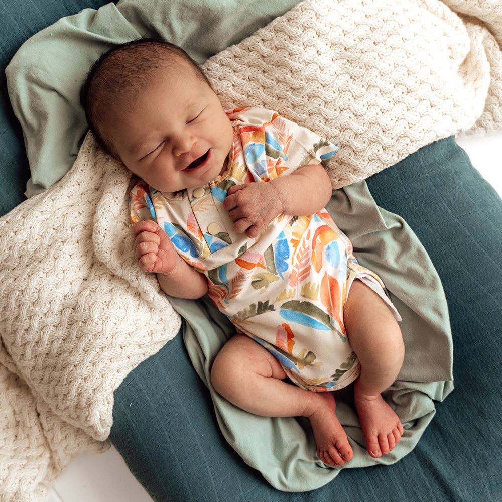 Summer Palm Short Sleeve Organic Bodysuit: Newborn (0000)