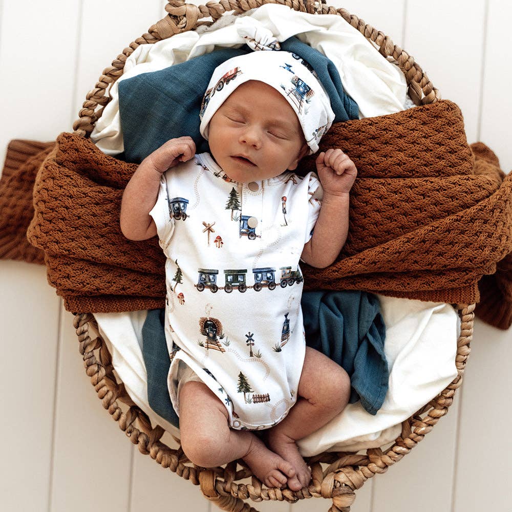 Trains Short Sleeve Organic Bodysuit: 0-3 Months (000)