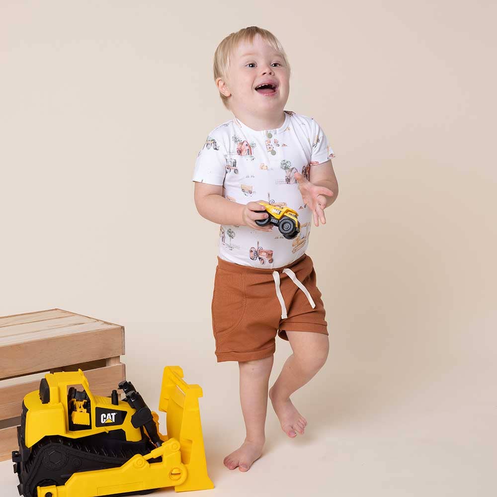 Diggers & Tractors Short Sleeve Organic Bodysuit: Newborn (0000)