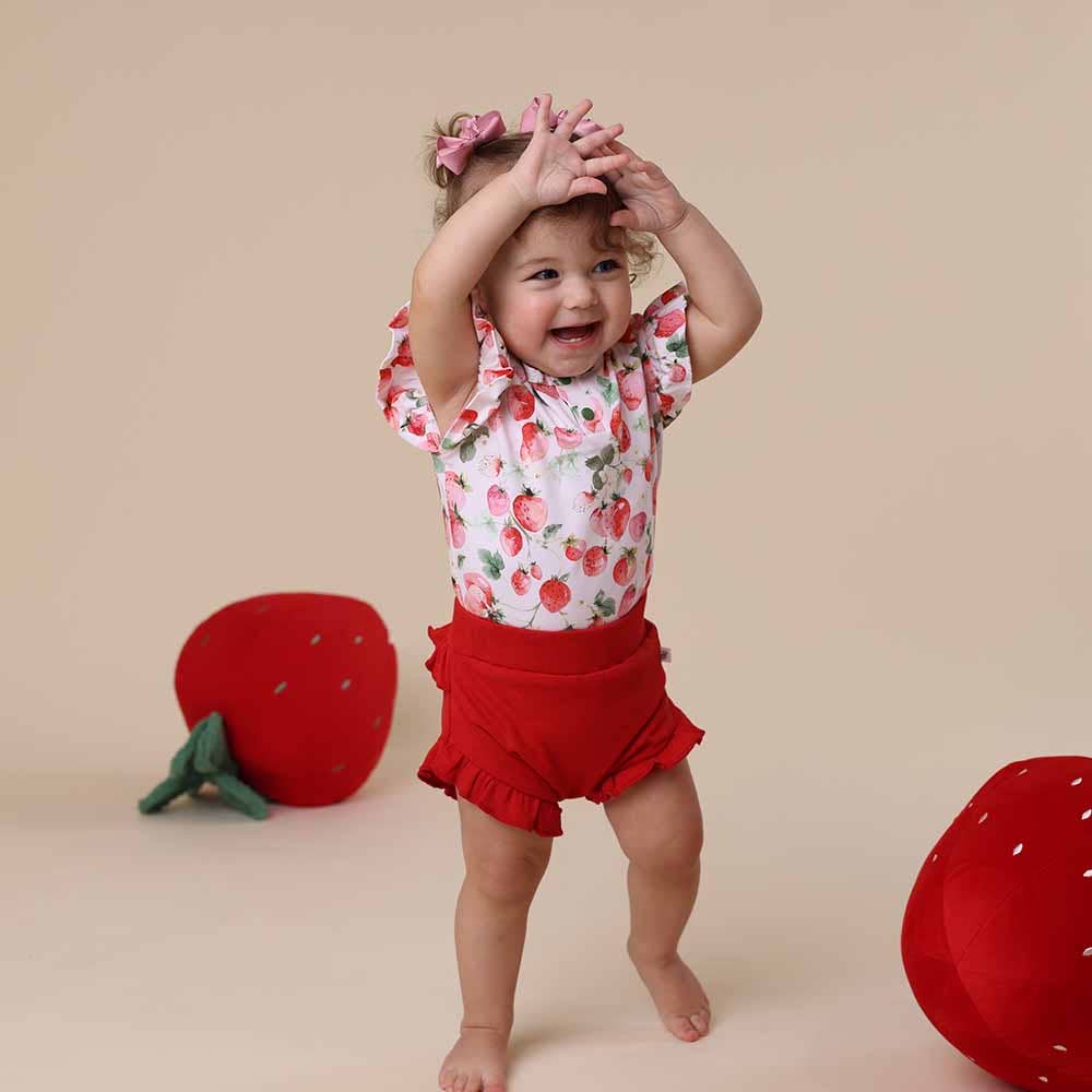 Strawberry Short Sleeve Organic Bodysuit with Frill: Newborn (0000)