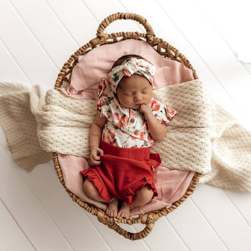 Strawberry Short Sleeve Organic Bodysuit with Frill: Newborn (0000)