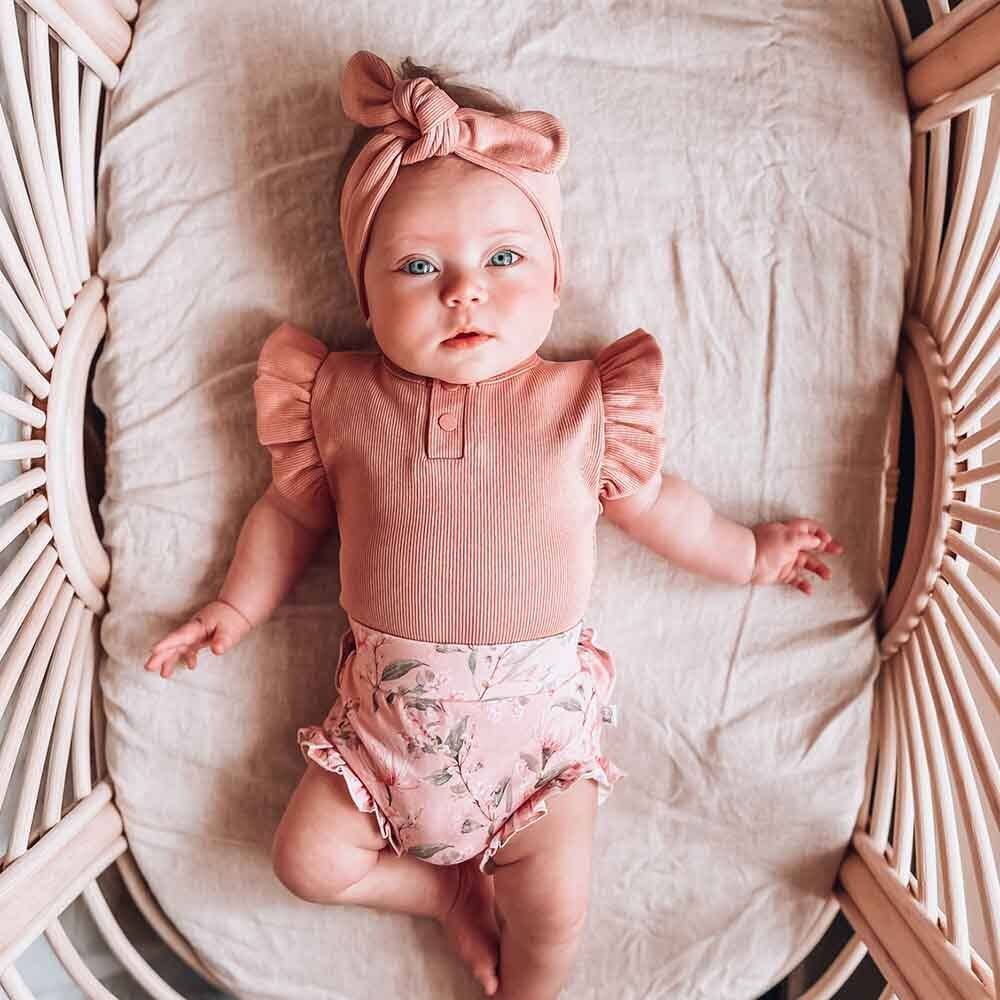 Rose Short Sleeve Organic Bodysuit: 6-12 Months (0)