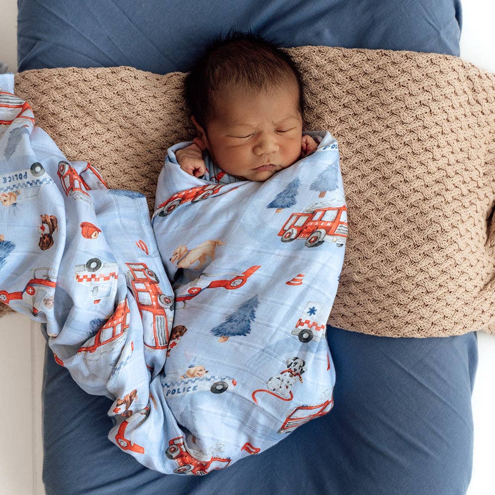 Snuggle Hunny To The Rescue Muslin Wrap