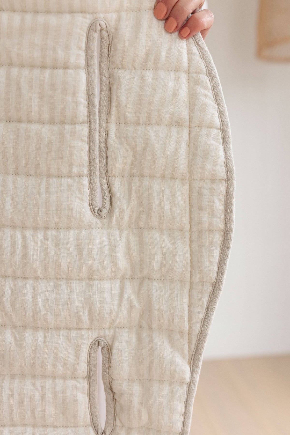 Oatmeal & Stripe - Pram Liner- Stripe quilt: Beige