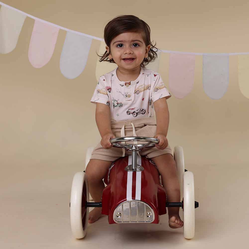 Vintage Cars Short Sleeve Organic Bodysuit: 0-3 Months (000)