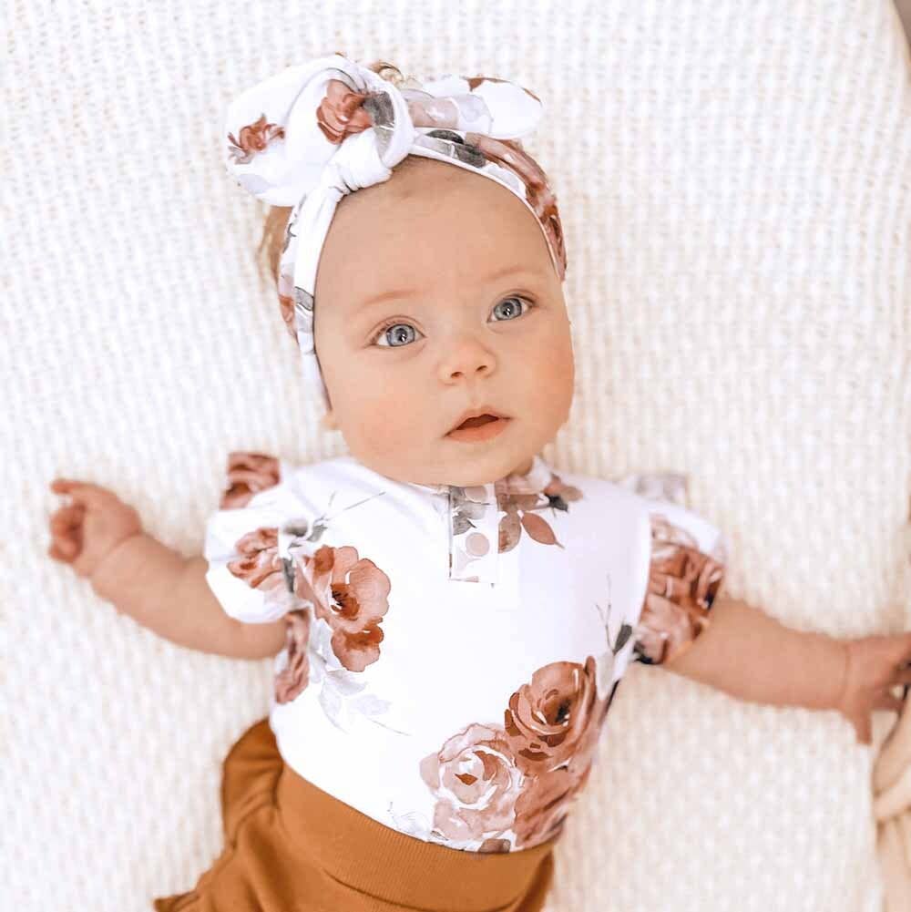 Rosebud Short Sleeve Organic Bodysuit: Newborn (0000)