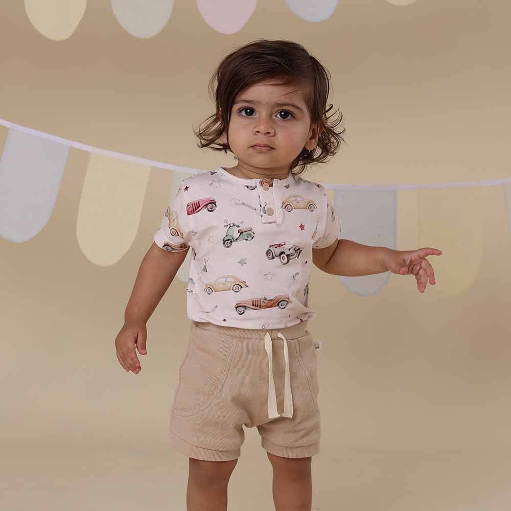 Vintage Cars Short Sleeve Organic Bodysuit: 6-12 Months (0)