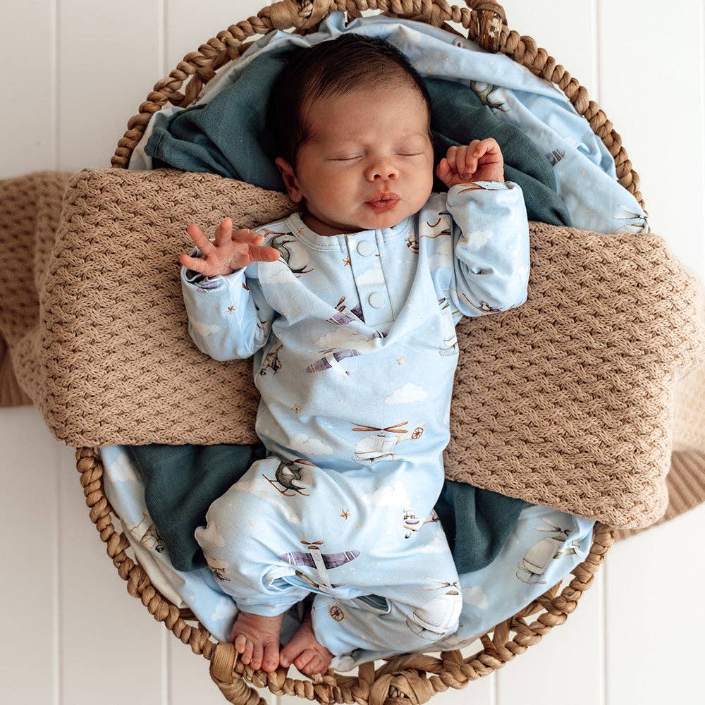 Taking Flight Organic Growsuit: Newborn (0000)