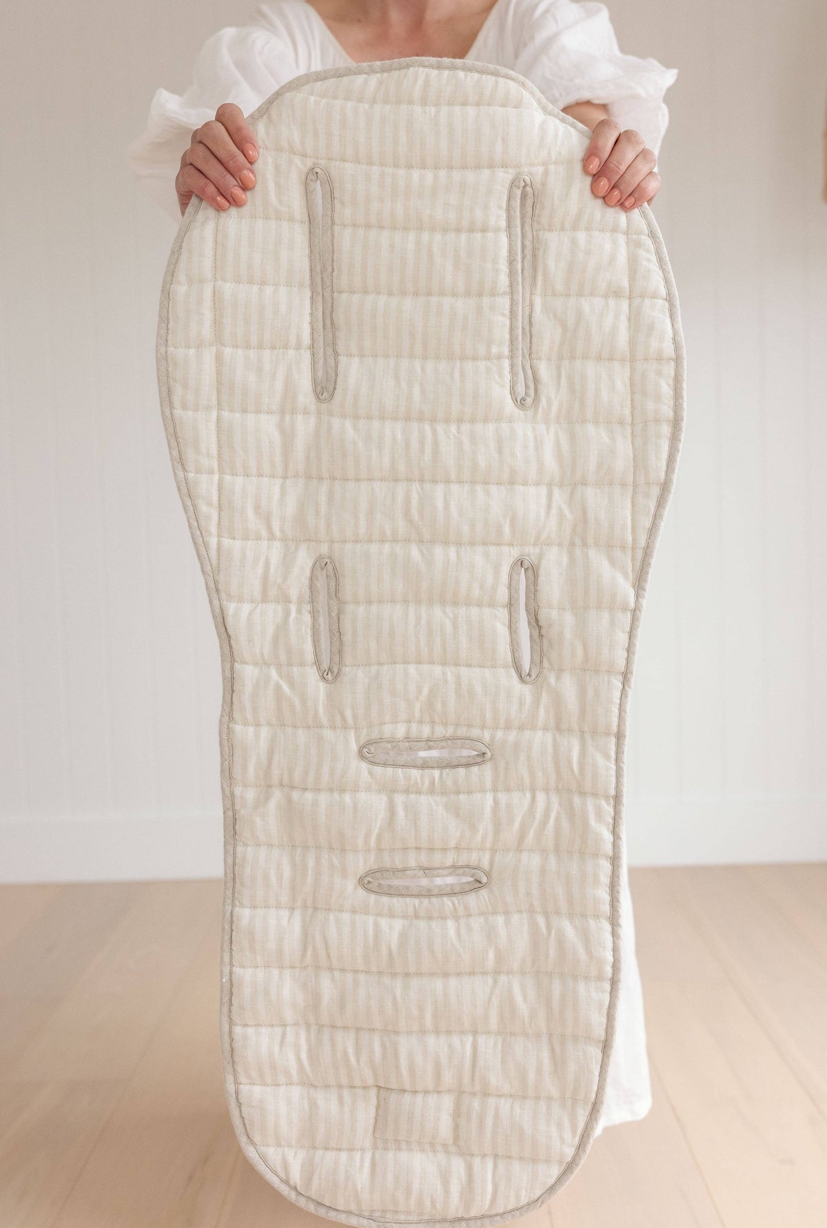 Oatmeal & Stripe - Pram Liner- Stripe quilt: Beige