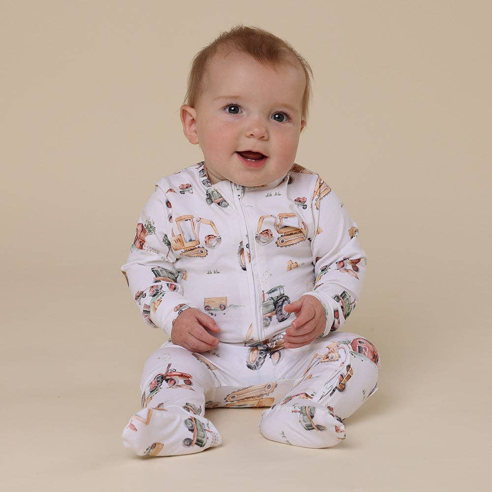 Diggers & Tractors Organic Snuggle Sleepsuit Zip Footie: 3-6 Months (00)