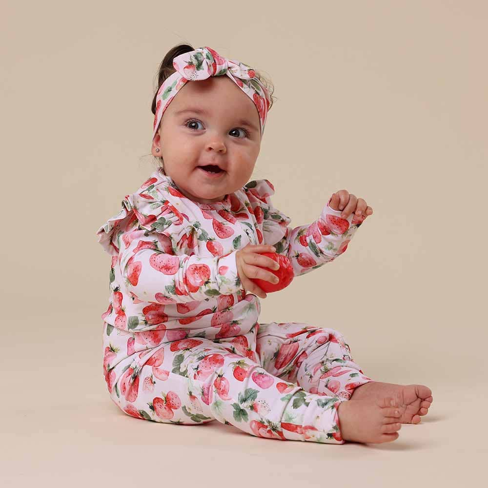 Strawberry Organic Snugglesuit Convertible Romper: Newborn (0000)