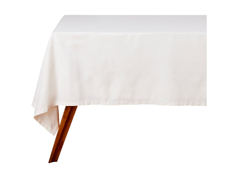 Maxwell and Williams Cotton Rect Tablecloth Snow