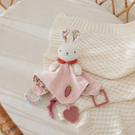 Jiggle And Giggle Hugglies Bunny Rattle Comforter