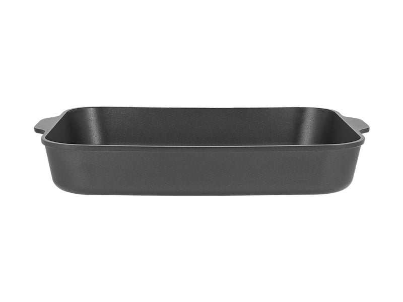 Maxwell and Williams Agile Roaster 34x26x5.5cm Black