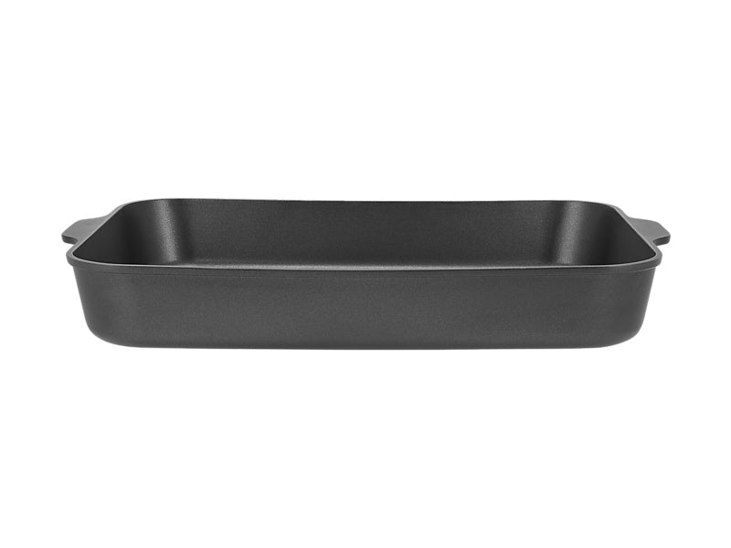 Maxwell and Williams Agile Roaster 38x28.4x5.5cm Black